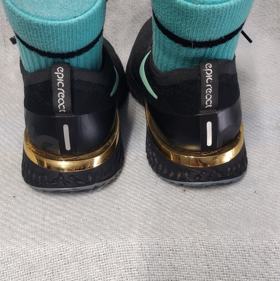 Nike epic react Flyknit Nike id with matching socks - Picture 3 of 6